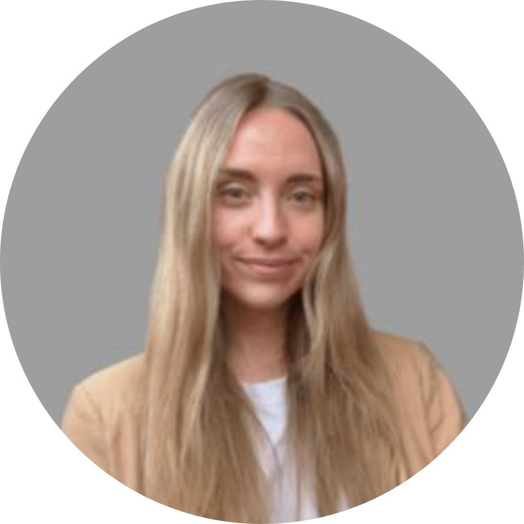 Mónica Dones